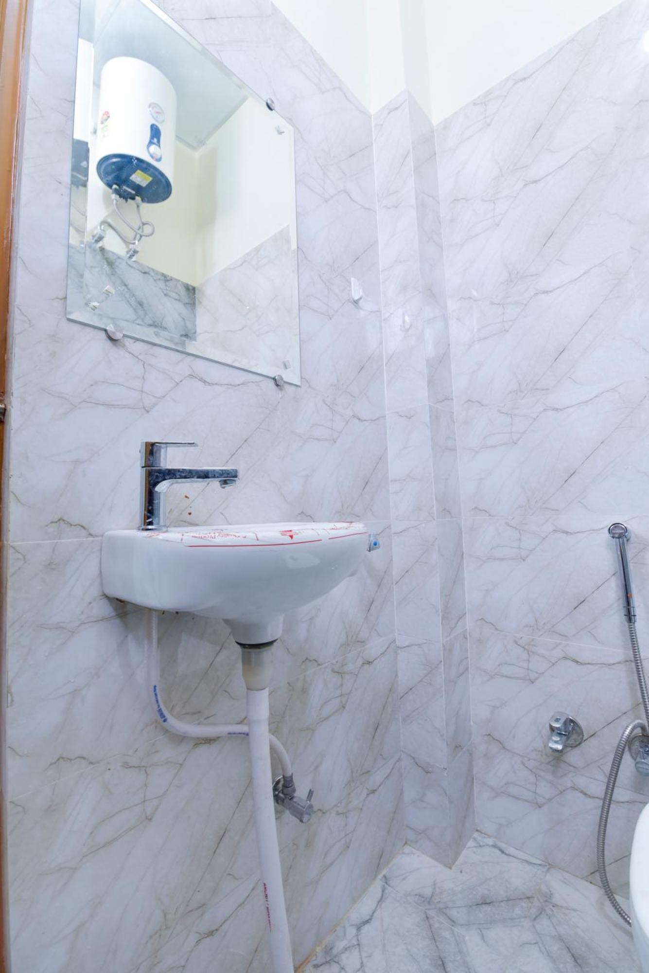 Homewood Near Airport 4* Jaipur
